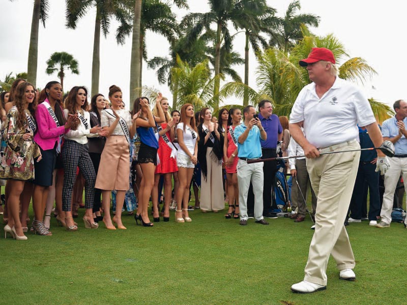Donald Trump: 'M&auml;dels, glaubt den Quatsch mit den kleinen H&auml;nden nicht!' (Doral 2015)