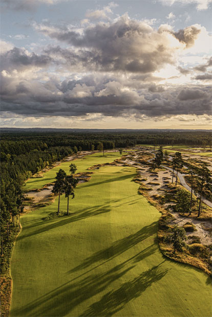 Crownwood: Gro&szlig;er Preis von Crownwood: klarer Start-Ziel-Sieg von Startnummer 2 (r.)