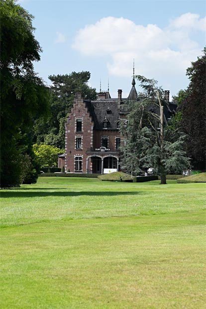 Brüssel: Typisch Mann: maßlose Selbstüberschätzung (l.) Idyllisch: Mike Krüger ist zum Baumarkt gefahren (r.)