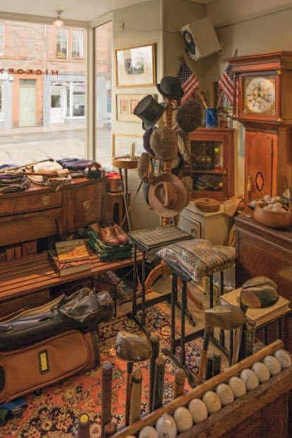 Schottland: Wenig kreativ: Bond-B&ouml;sewichten gehen die Behausungen aus