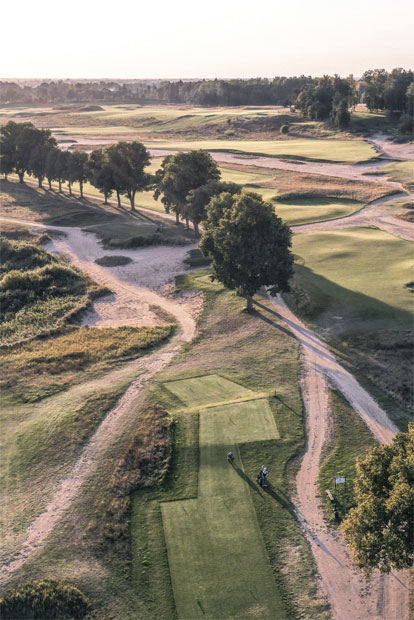 Polen: Tetris für Greenkeeper: Wie viele Teeboxen passen in einen Sandkasten?